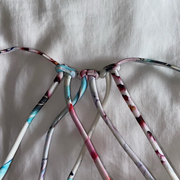 COPY - Athleta bikini Aqualuxe strappy molded bikini top and crossover bottom i… - Picture 4 of 12